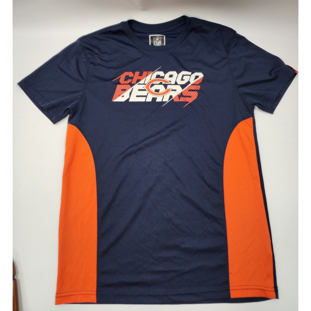 NFL Team Apparel Chicago Bears T-Shirt Mens Medium Navy Blue Orange Athletic Tee
